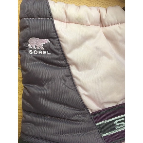 Sorel Cub Winter Snow Boot Size 3 Isla/crushed Berry - Picture 2 of 8